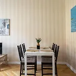 Close-Central Warsaw Apartment - Great Location - Big And Bright Apartment&Nowy Swiat