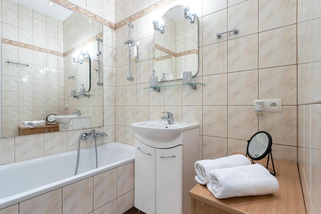 Close-central - Great Location - Big And Bright Apartment&nowy Swiat Apartament Warszawa
