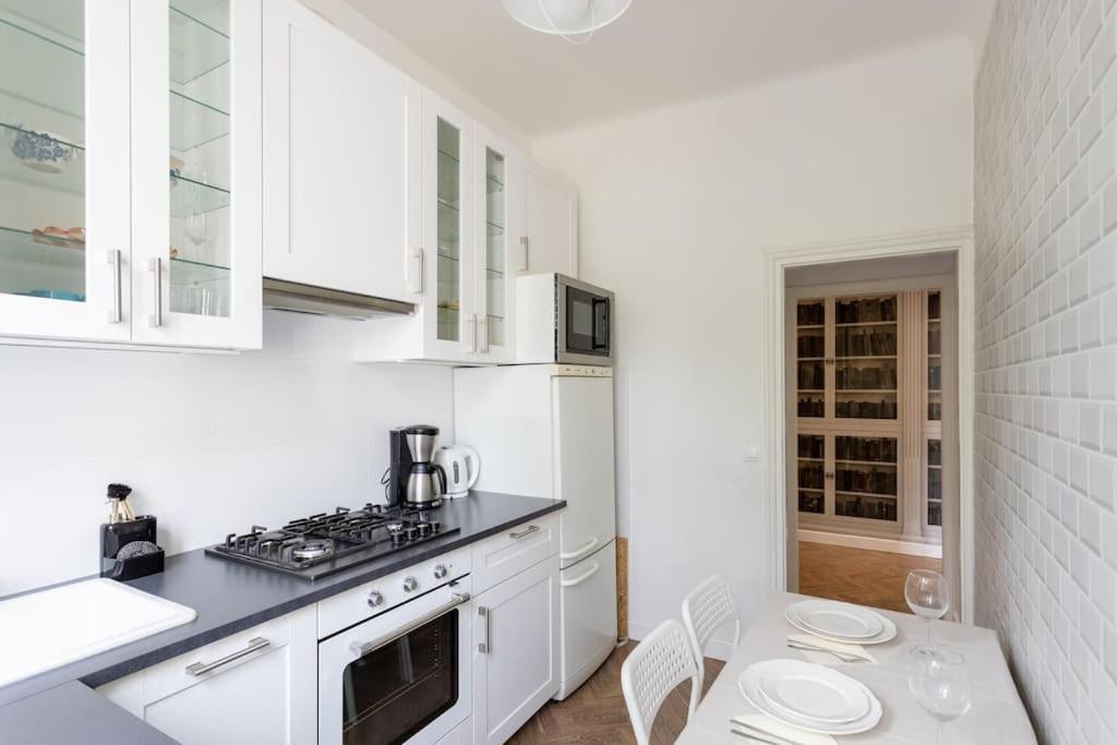 Close-central - Great Location - Big And Bright Apartment&nowy Swiat *